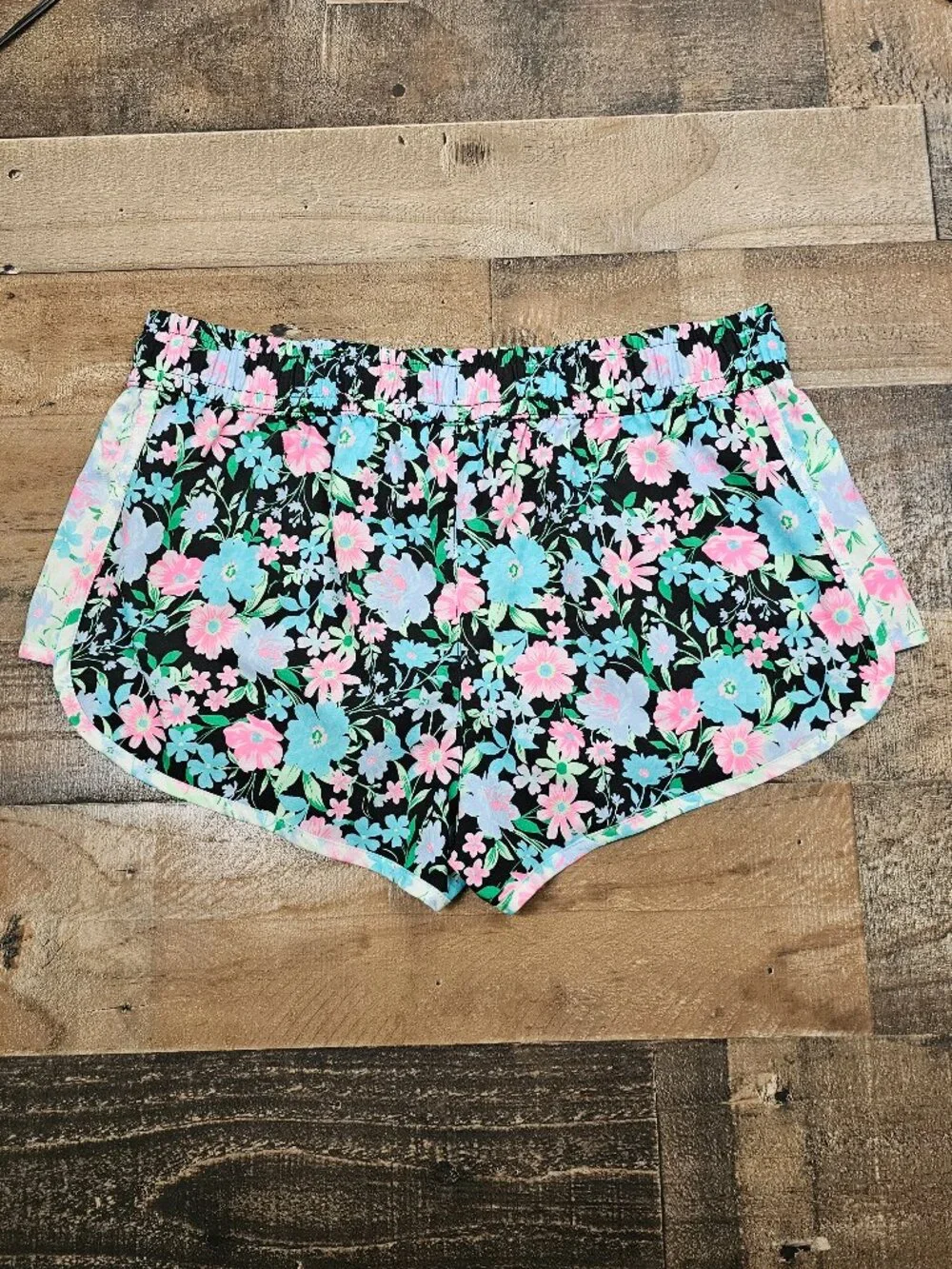 Celebrity Pink Swim Floral Board Shorts Size L 11-13 Black Pink Blue